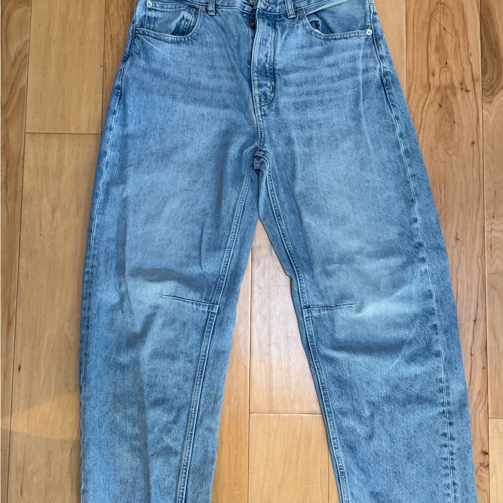 Madewell The Darted Barrel-Leg Jeans